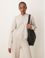 slouchy knitted co-ord in cream